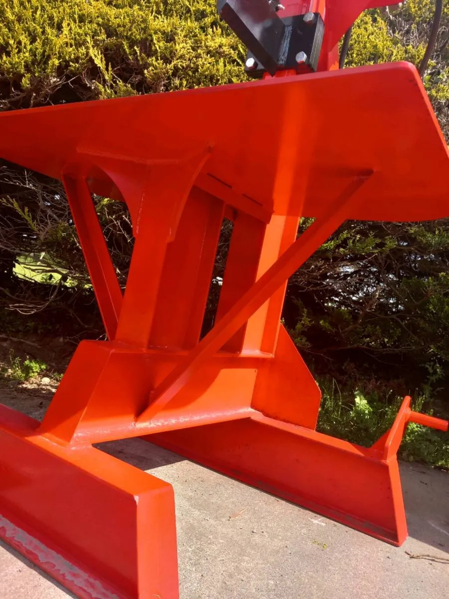 Log Splitter - Image 4