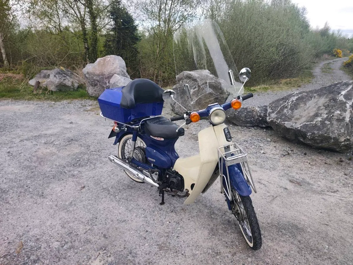 Honda Cub50 - Image 1