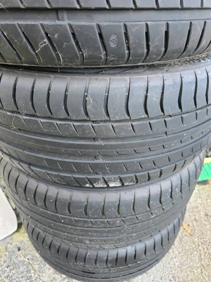 Alloy wheels - Image 4