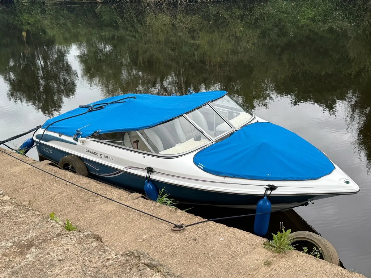 2011 grew boat - Image 2