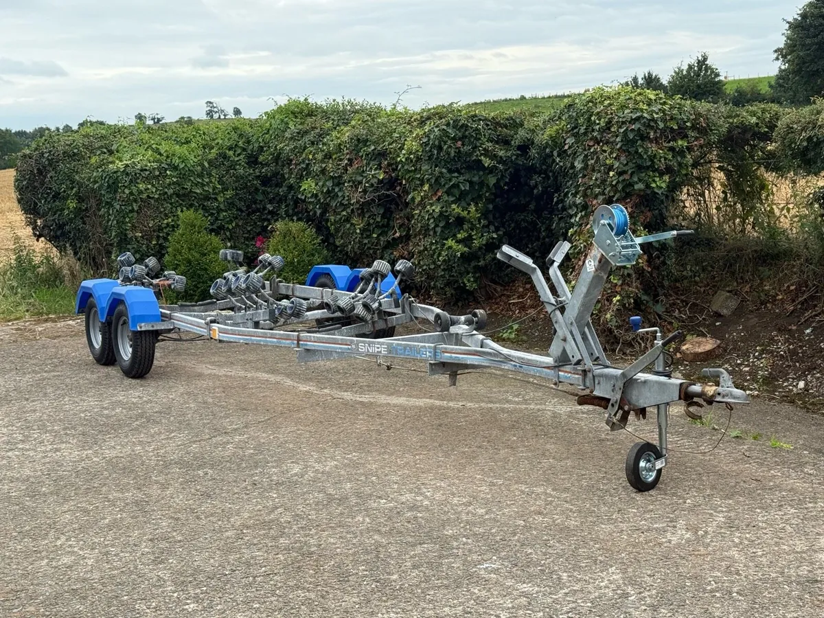 2011 grew boat - Image 3