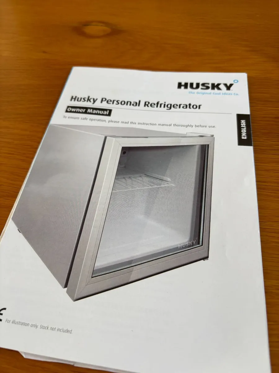 Mini Drinks Fridge - Image 1