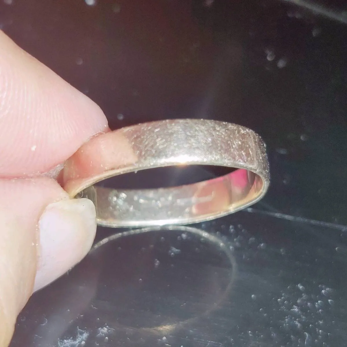 CHUNKY VINTAGE WEDDIND, 9CT THICK Yellow Gold Band - Image 1