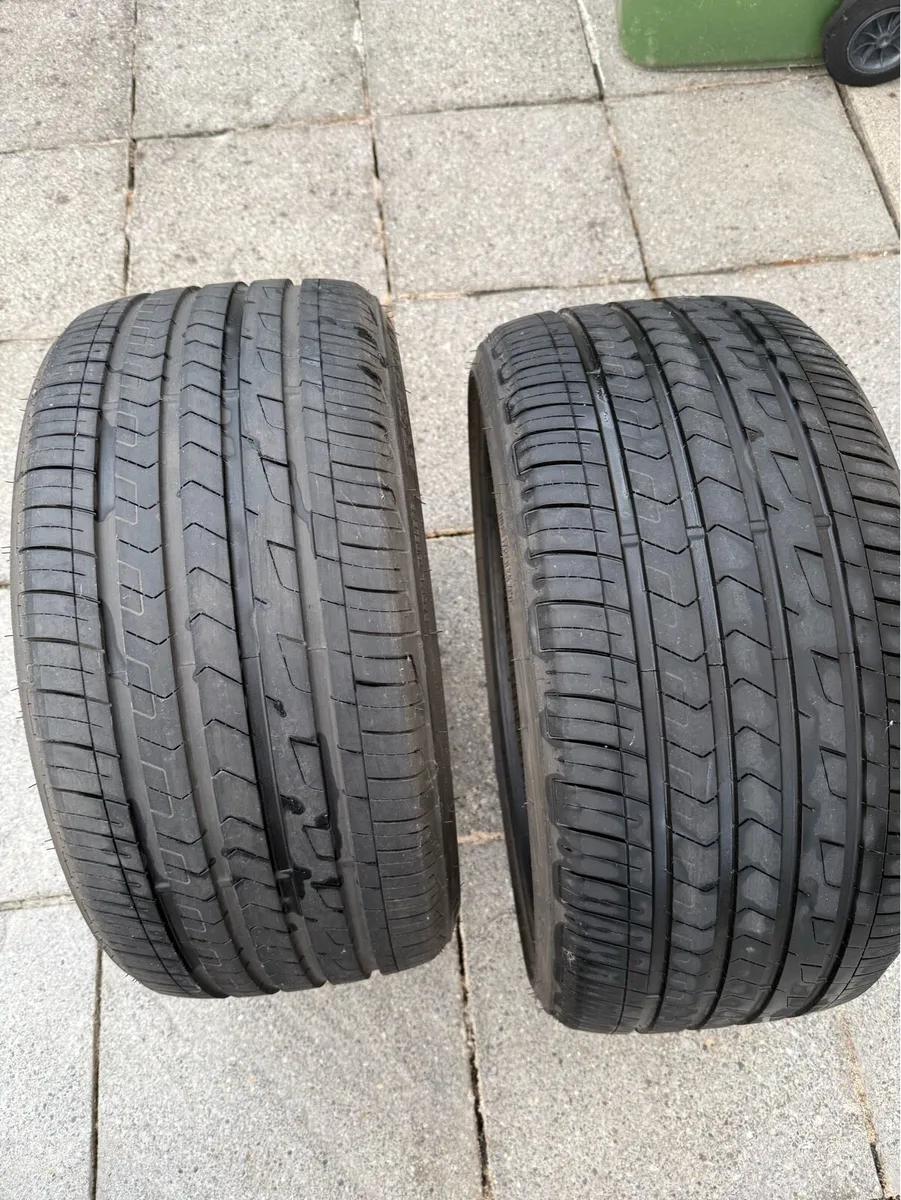 Tyres 275/30/20 - Image 1
