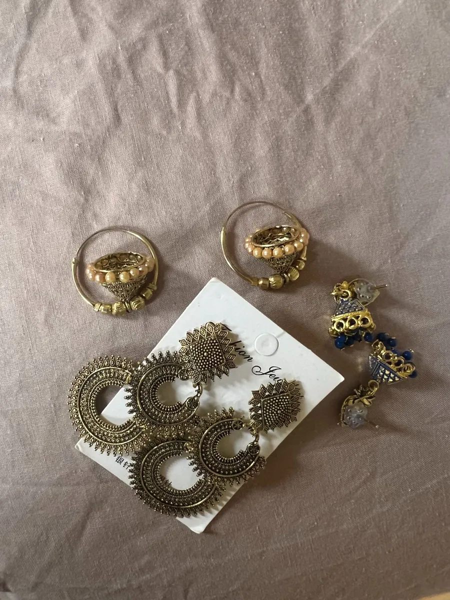 Earrings - Image 2