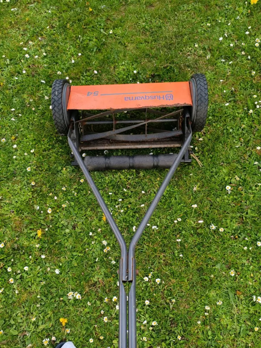 HUSQVARNA (push) Lawnmower - Image 2
