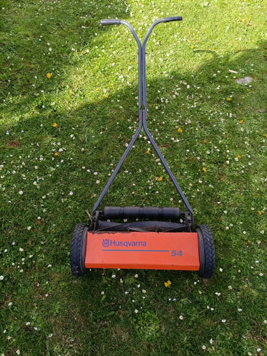 HUSQVARNA (push) Lawnmower - Image 3
