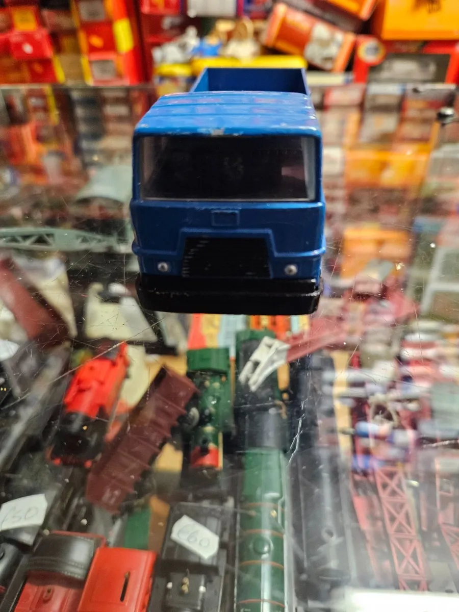 Corgi Conrad Truck - Image 2