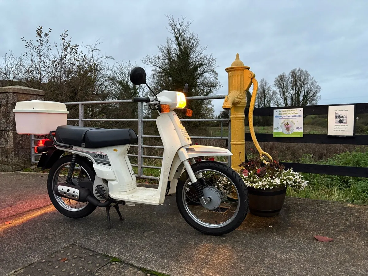 1987 Honda SH50 - Image 1