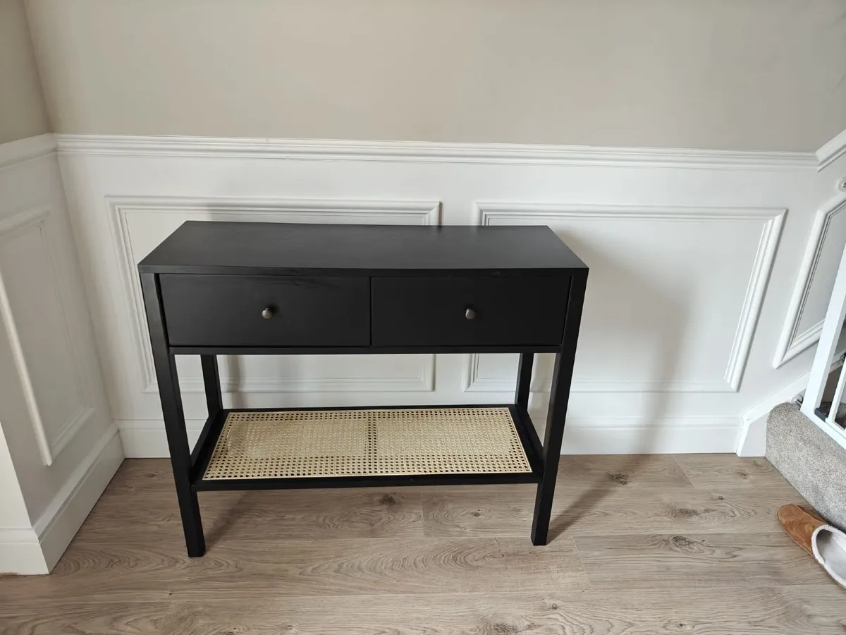 Hall table - Image 1