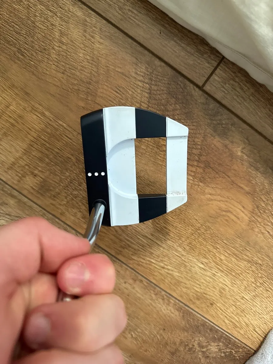 Odyssey ai one putter - Image 4