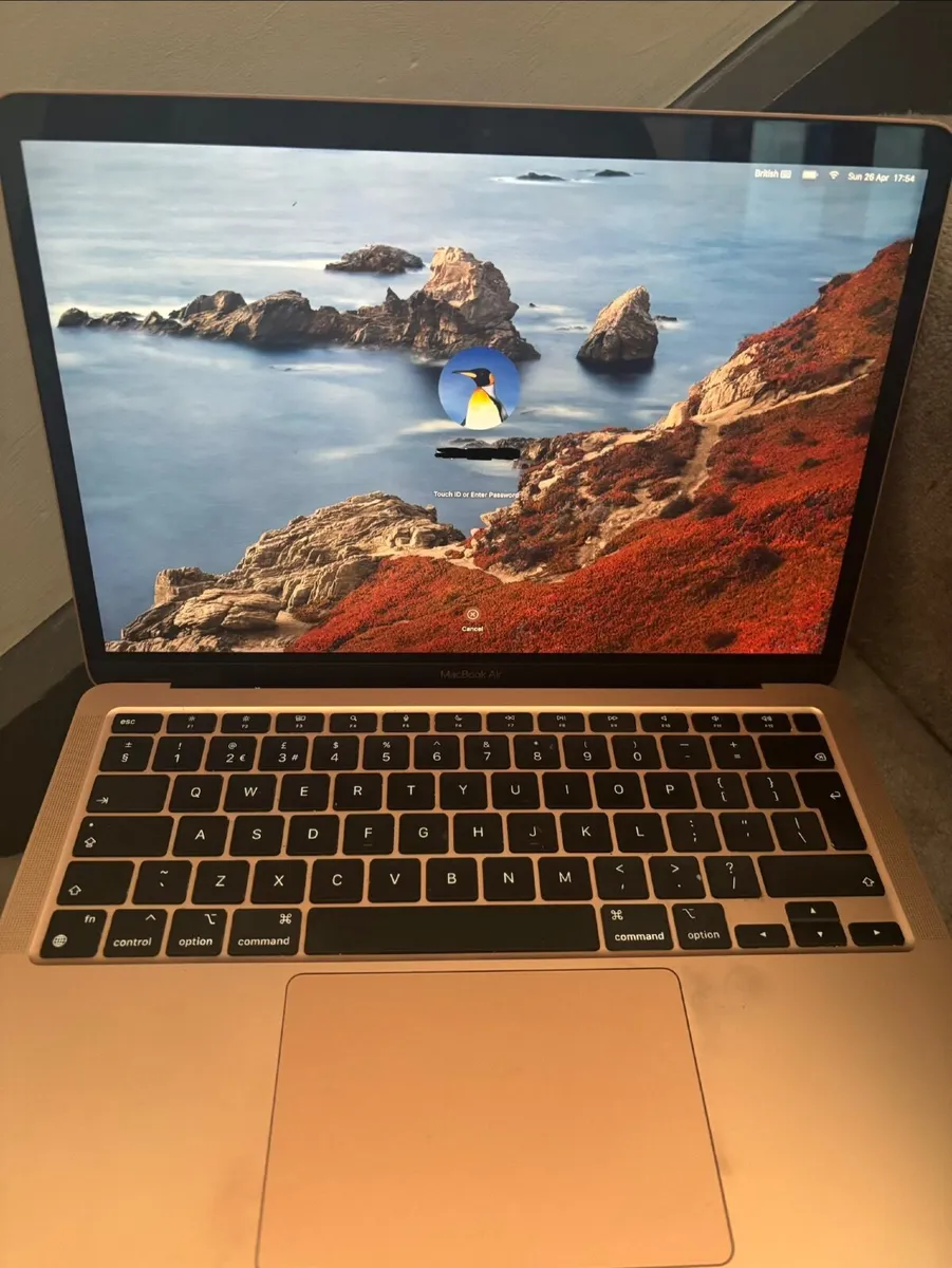 MacBook Air - Image 2