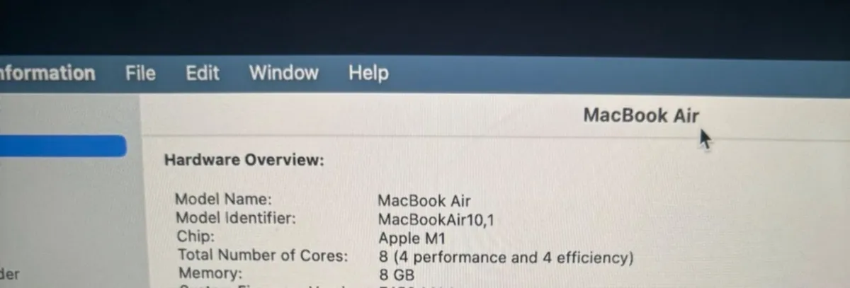MacBook Air - Image 3
