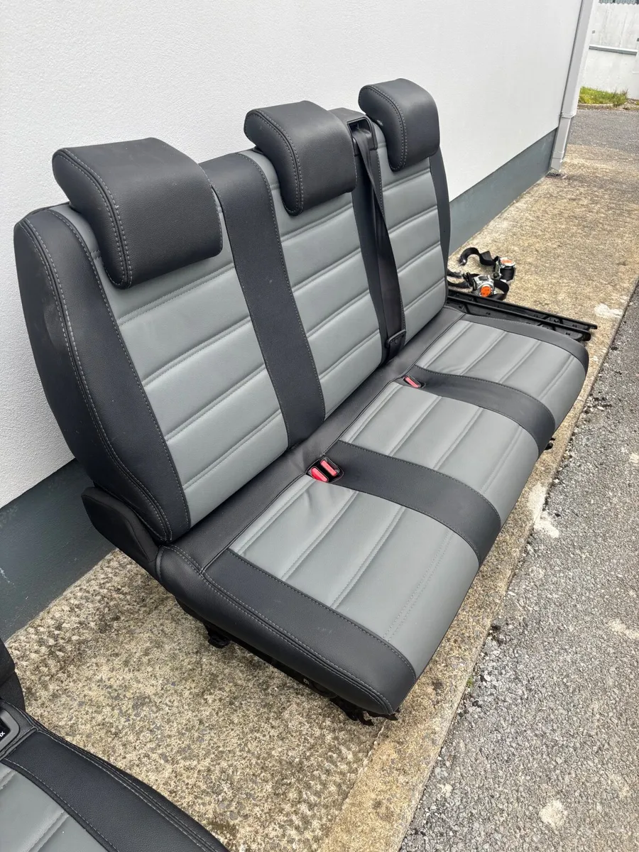 Van Seats - Image 3