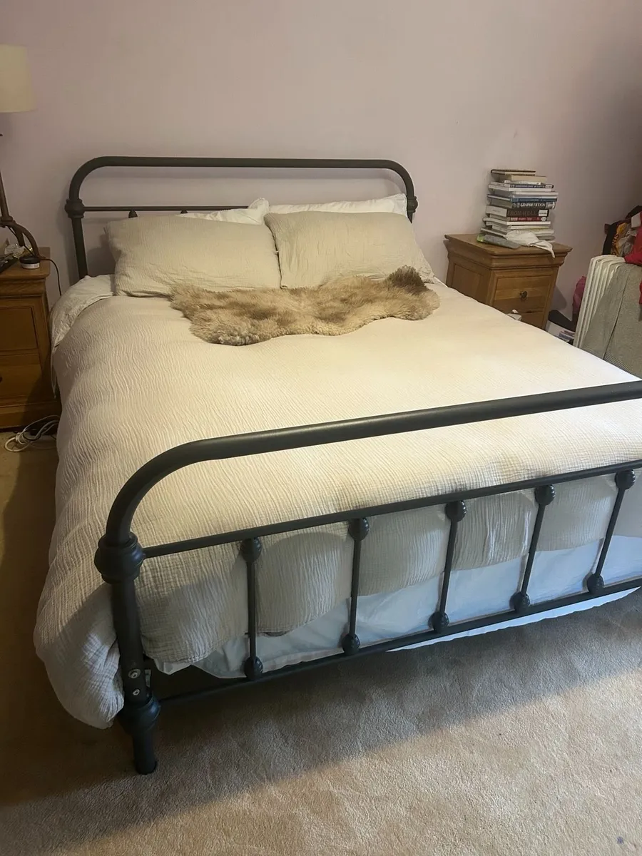 KING SIZE BED,  MATTRESS, 5  FOOT WIDE - Image 3
