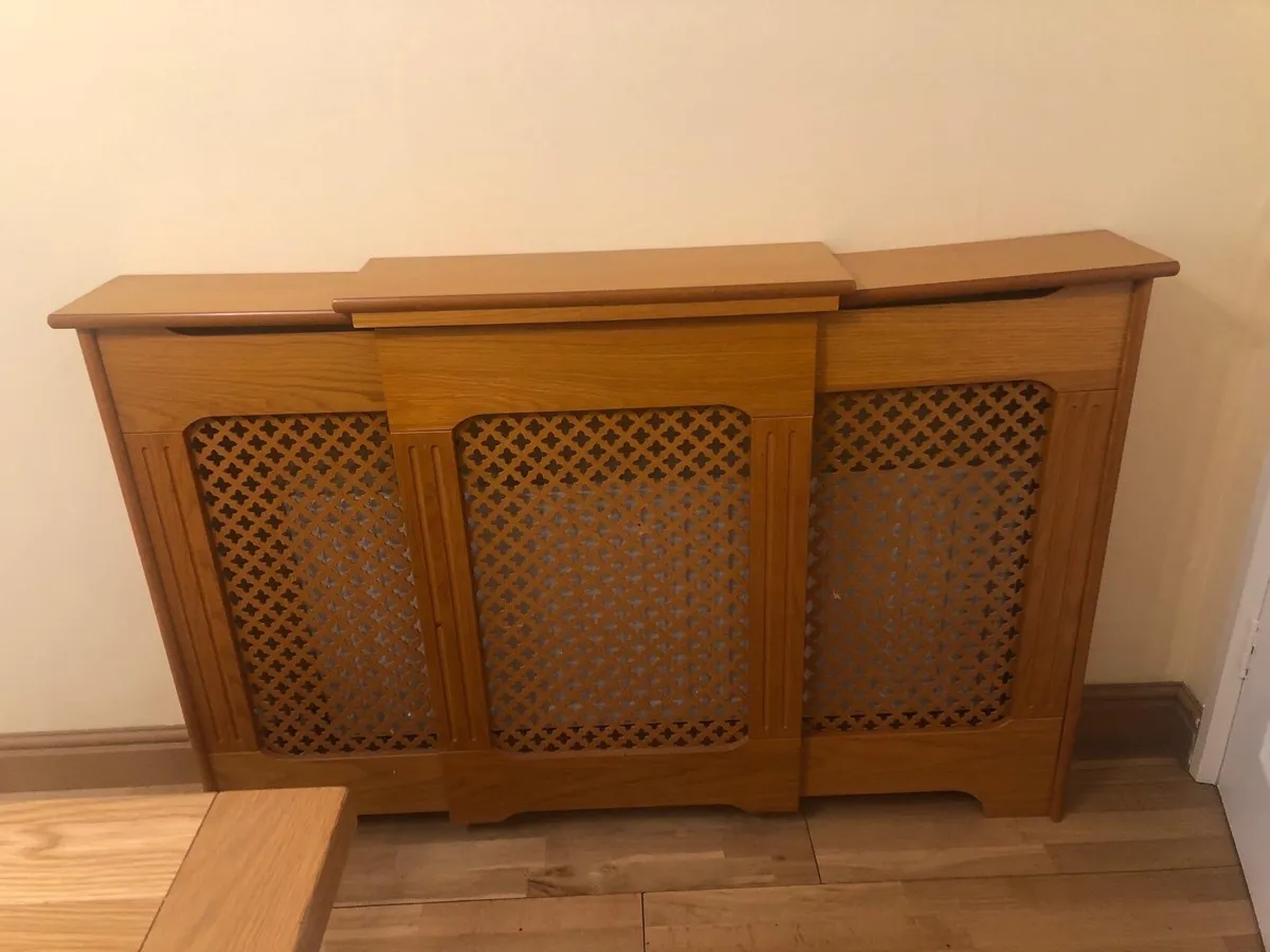 Radiator cabinet