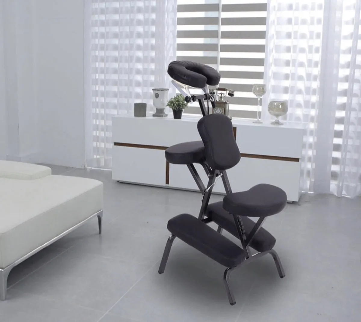 New Beauty Salon Massage Chair Portable Foldable - Image 3