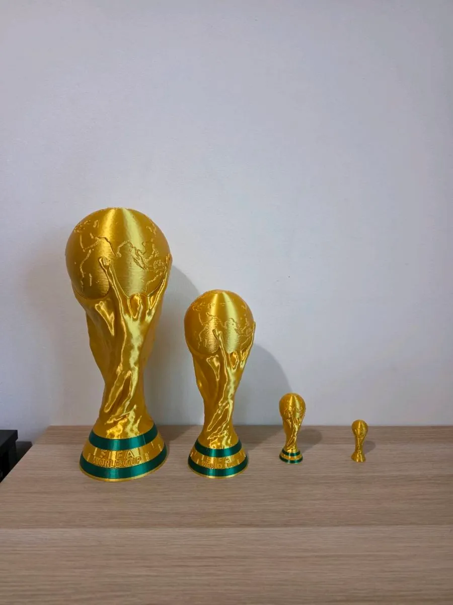 World cup trophy football - Image 2