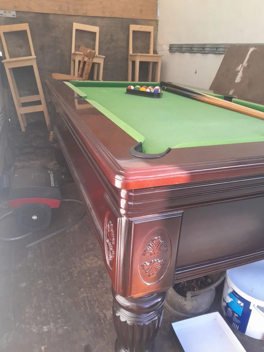 Pool table - Image 4