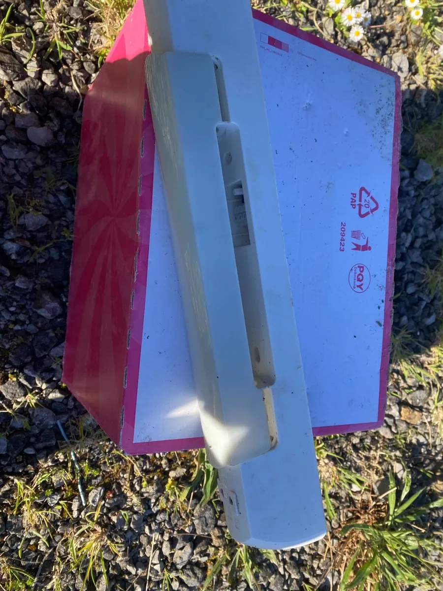 Bathroom light - Image 3