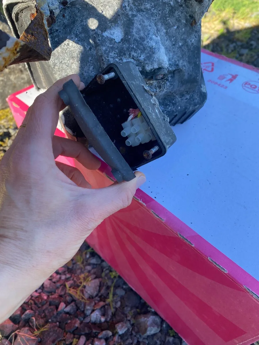 Outdoor light - Image 1