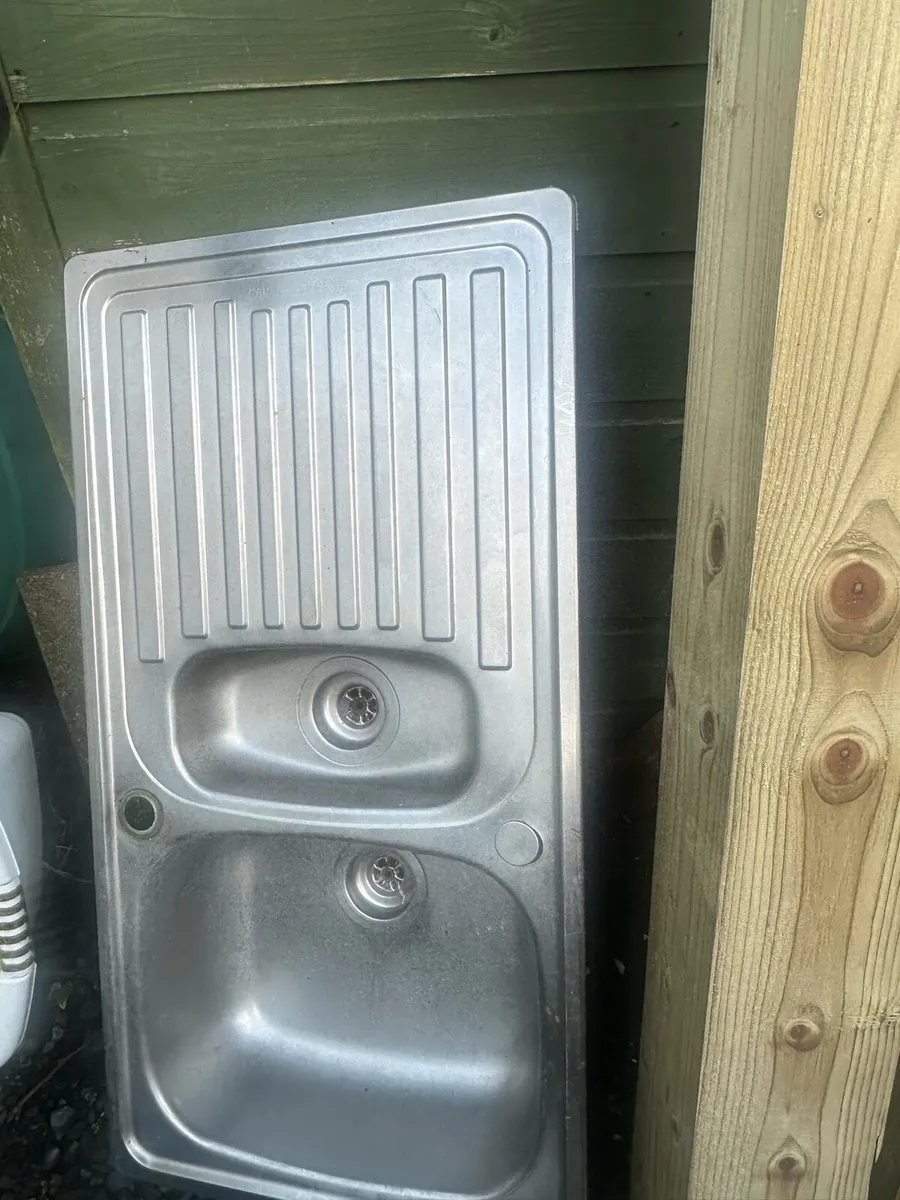 Kitchen sink