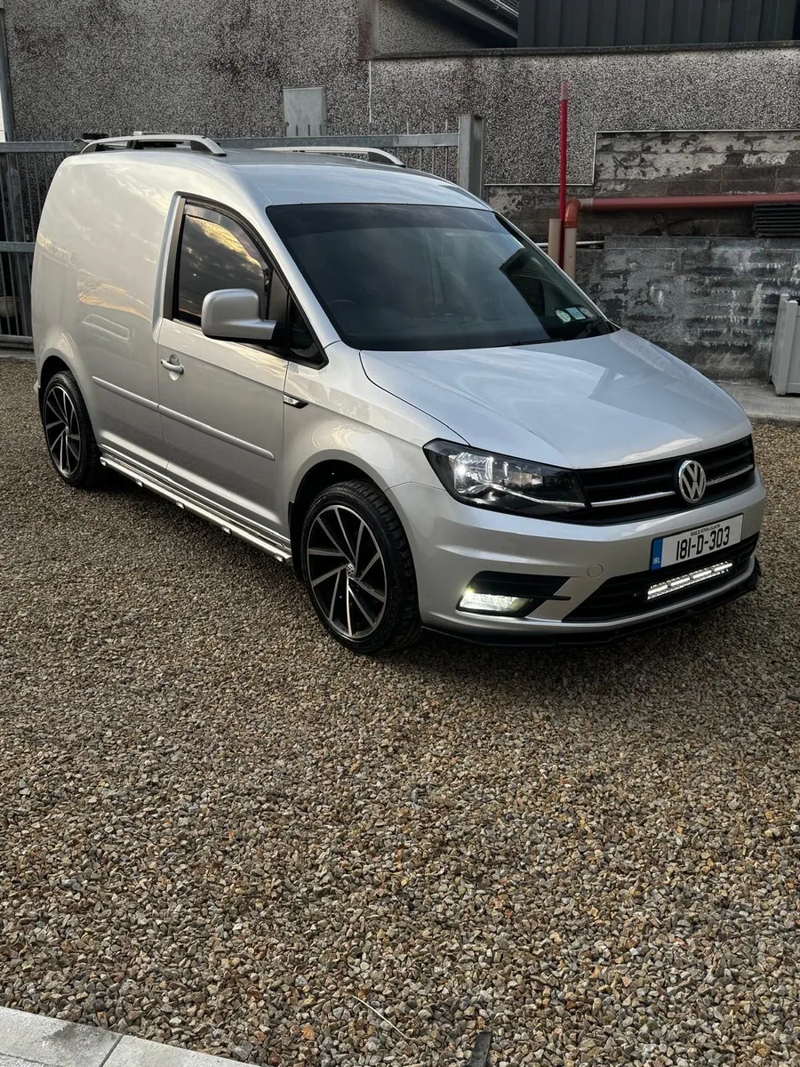 Volkswagen Caddy 2.0 - Image 1
