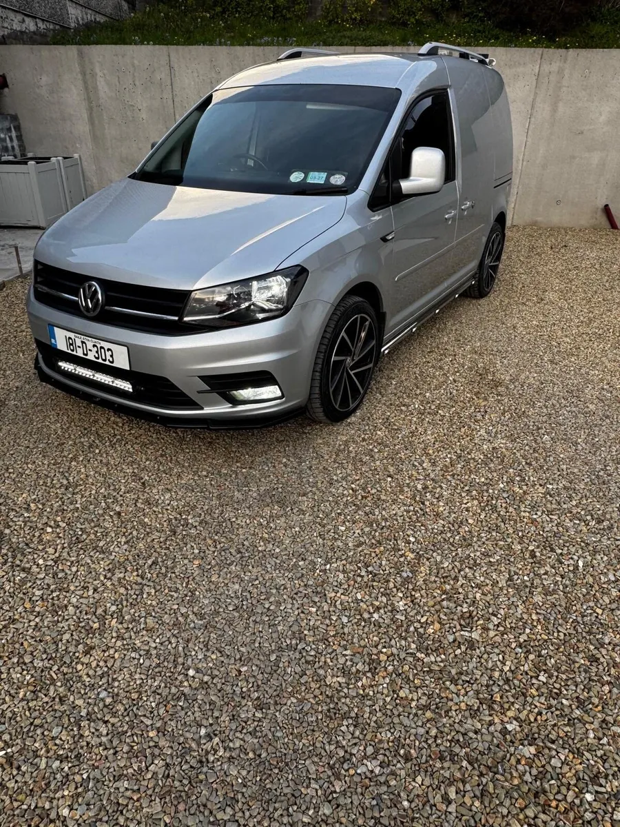 Volkswagen Caddy 2.0 - Image 3