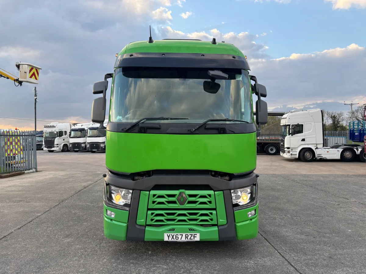 2017 Renault T380 Sleeper Demount 25 Foot Box - Image 3