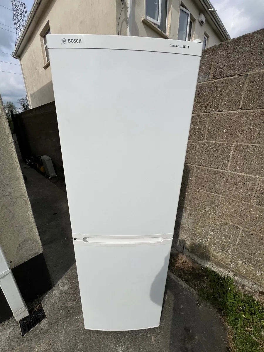 Fridge freezer - Image 1