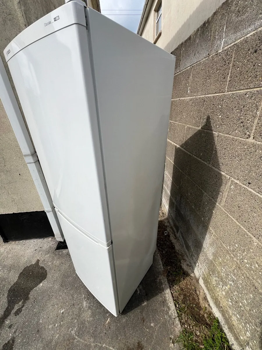 Fridge freezer - Image 3