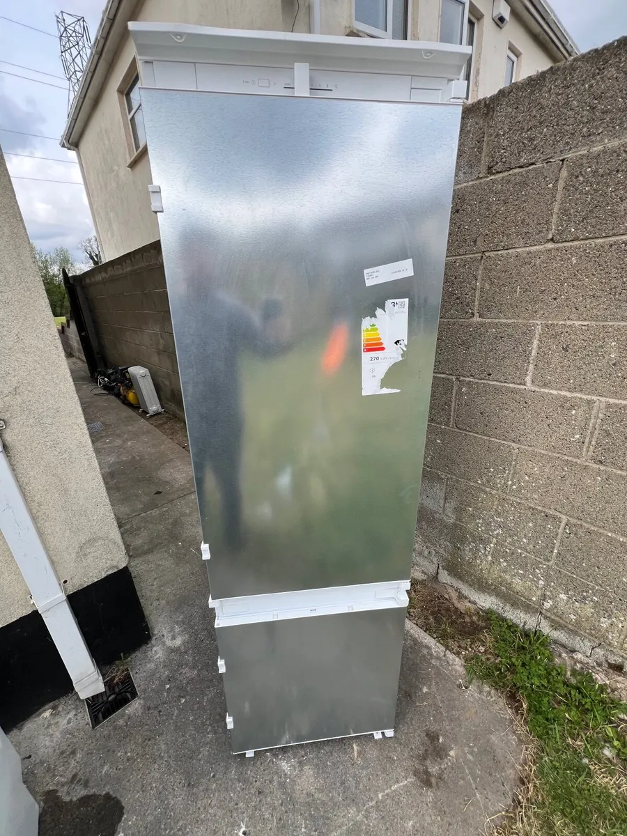 Fridge freezer - Image 1