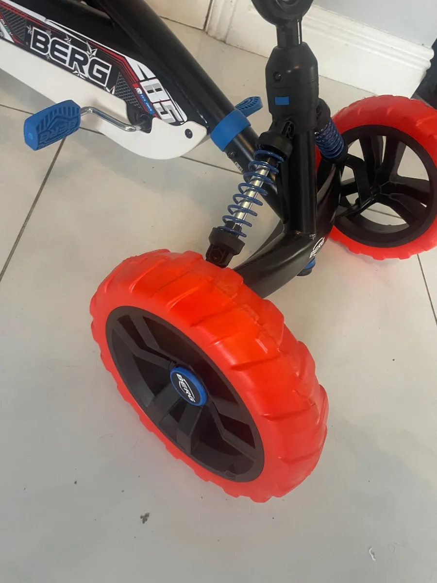 Berg Buzzy Nitro  2-in-1 go cart/bike with handle - Image 2