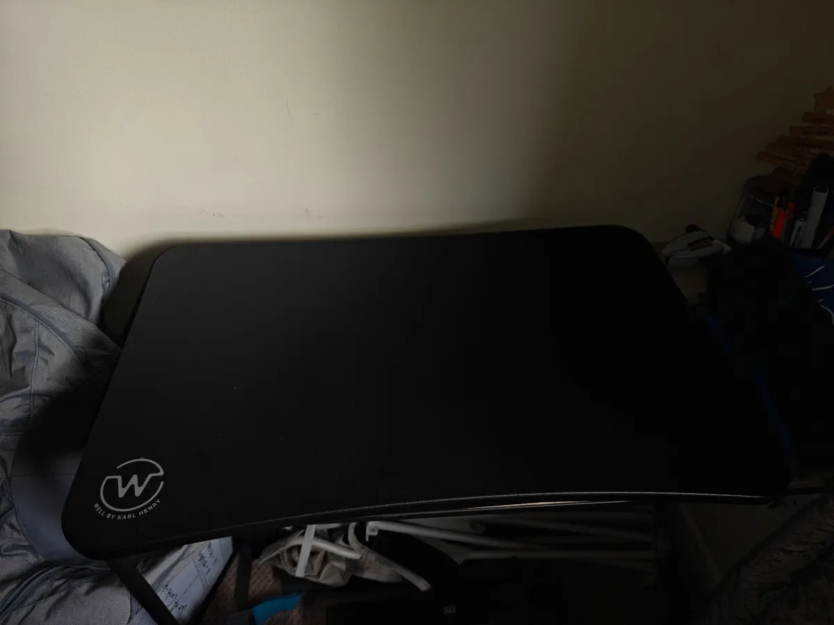 Standing desk - Image 2