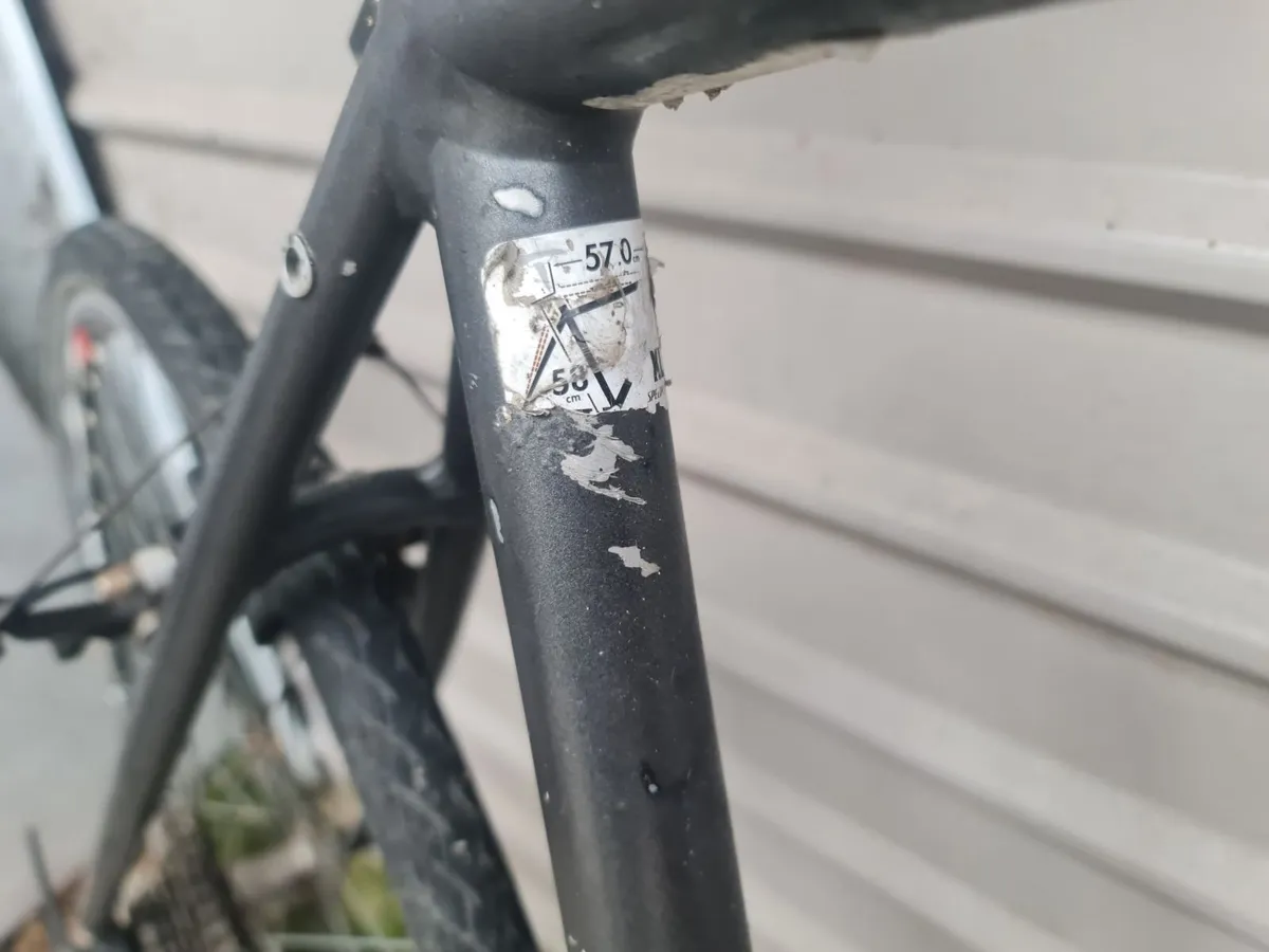 24 speed specialized lightweight racer - Image 2