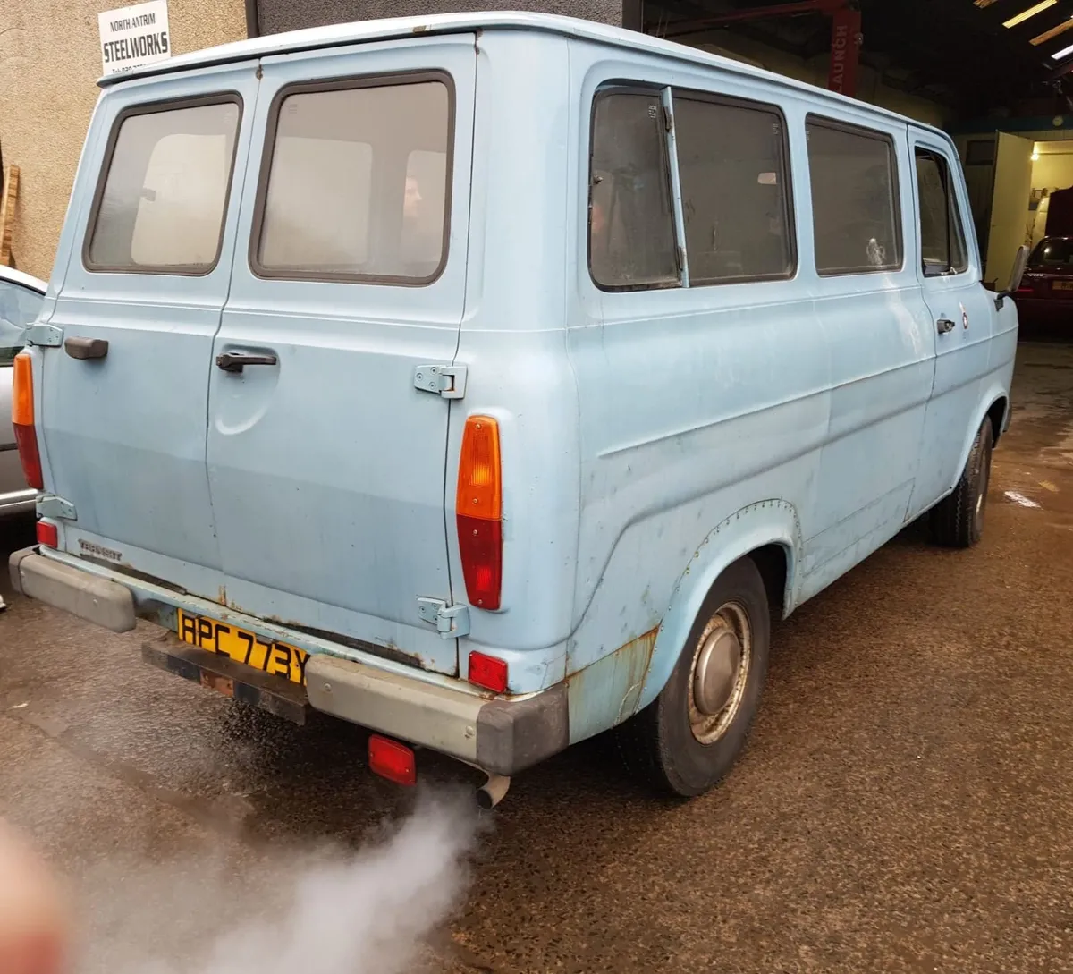 1983 Ford Transit Minibus - Image 4