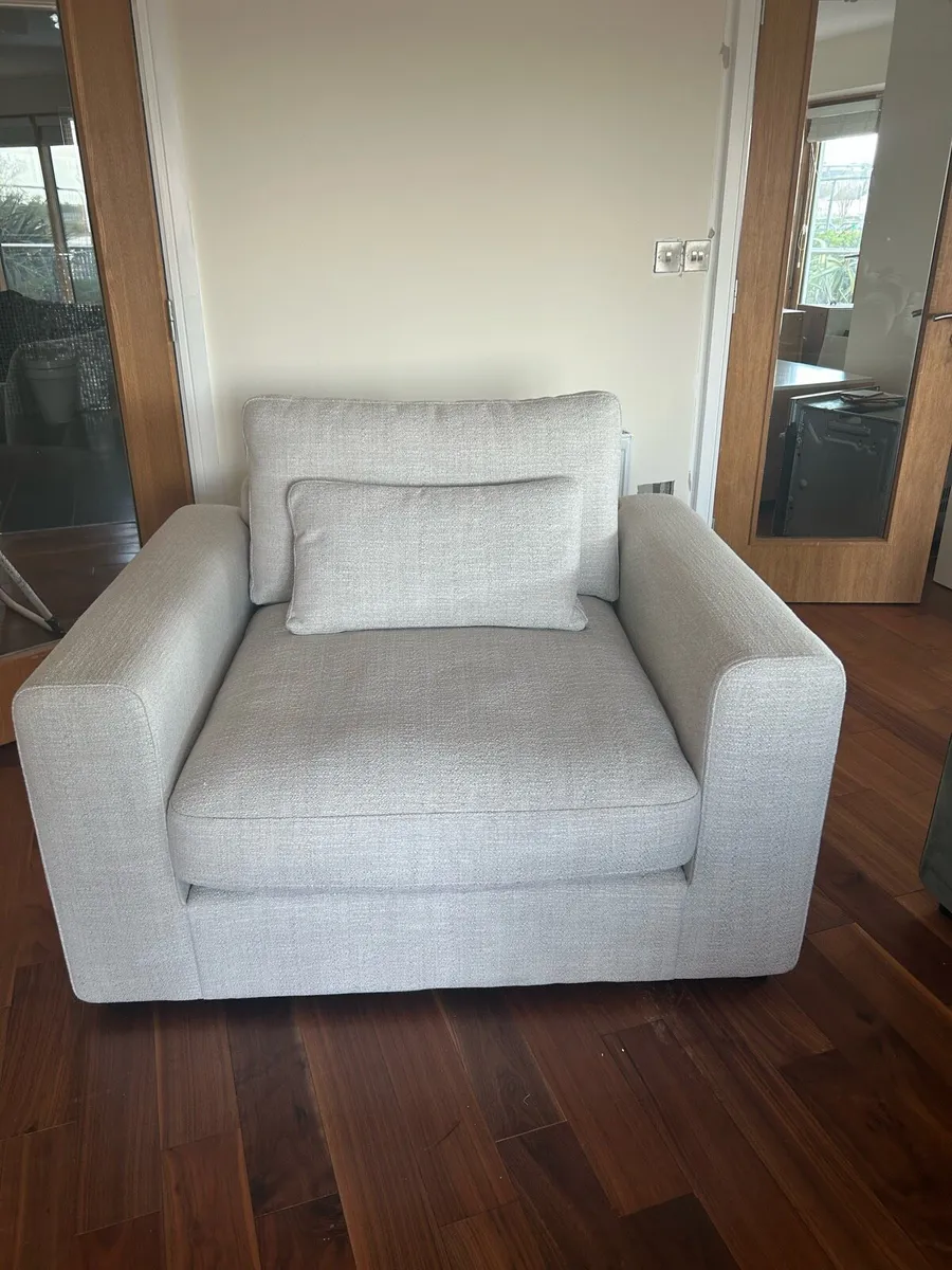 Armchair (chair & a half) - Image 4