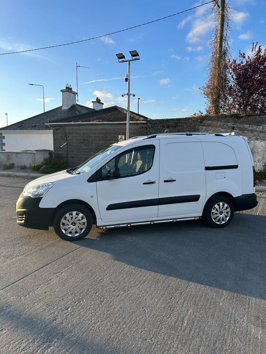 Citroen berlingo 2017 - Image 2