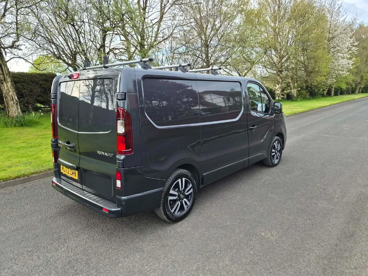 2022 Renault Trafic 2.0 DCI Sport - Image 4