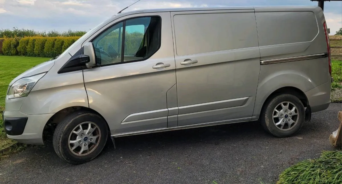 2014 Ford Transit Custom 2.2 LIMITED spec (NO VAT) - Image 1
