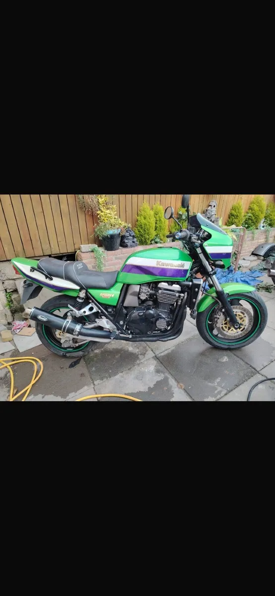 Kawasaki zrx 1100 - Image 1