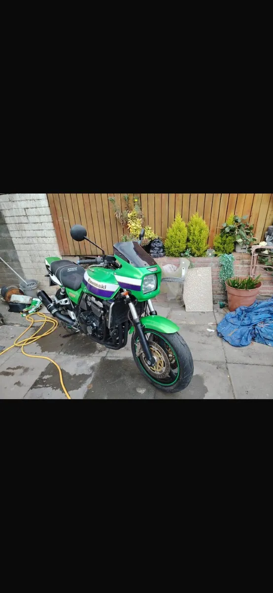 Kawasaki zrx 1100 - Image 2