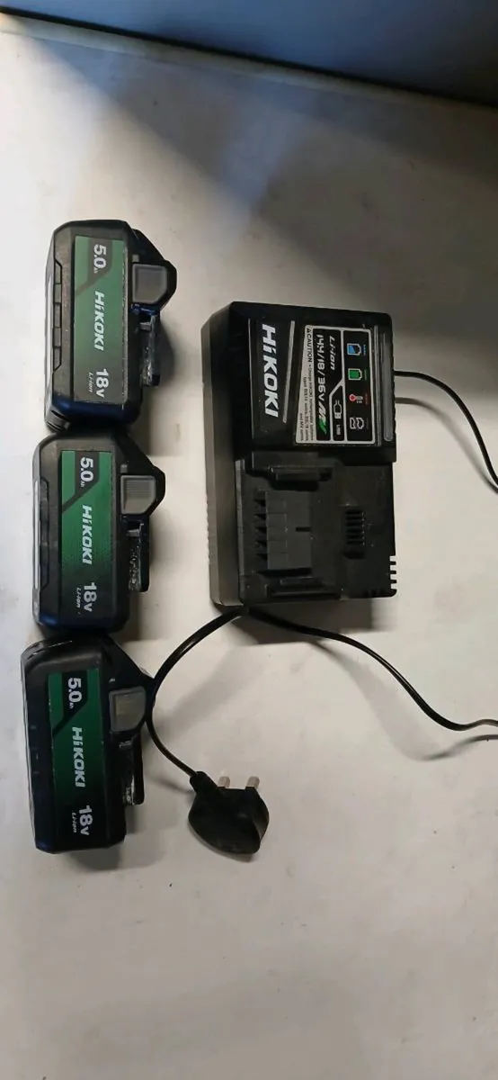 Hikoki batteries and charger