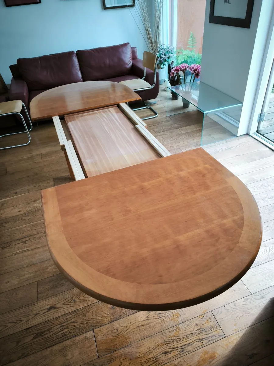 Extendable dining table - Image 3