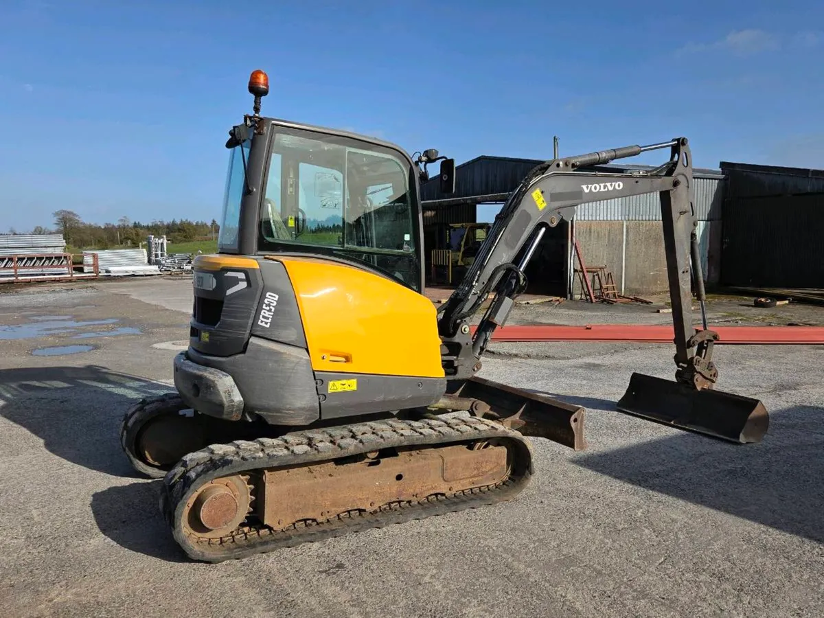 Volvo 5ton digger 2017 - Image 3