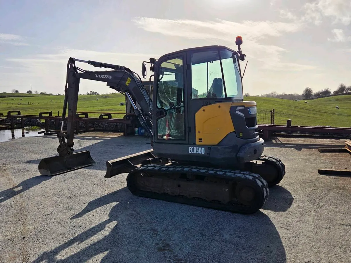 Volvo 5ton digger 2017 - Image 4