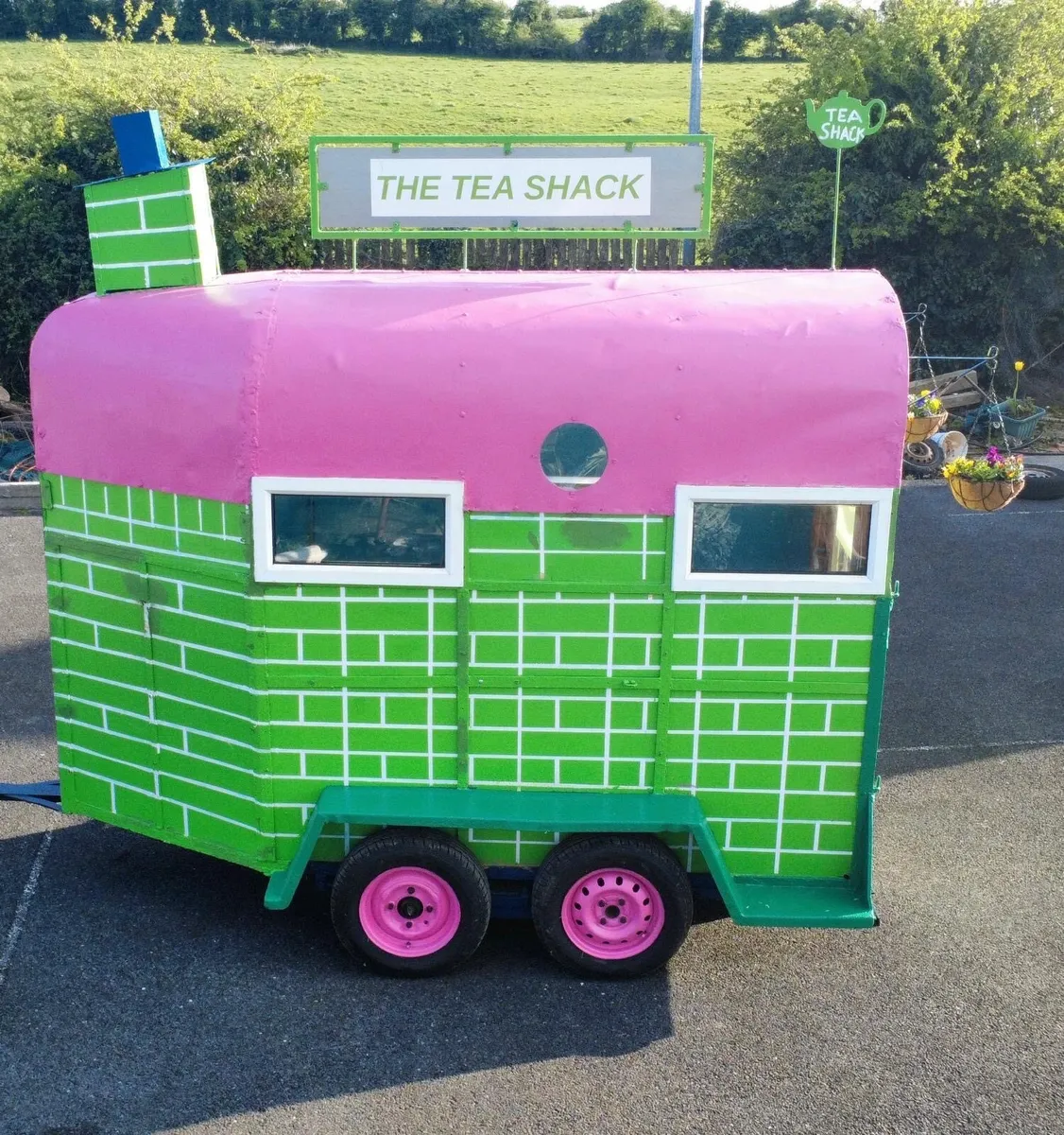 Unique Novelty Catering Trailer - The Tea Shack - Image 3