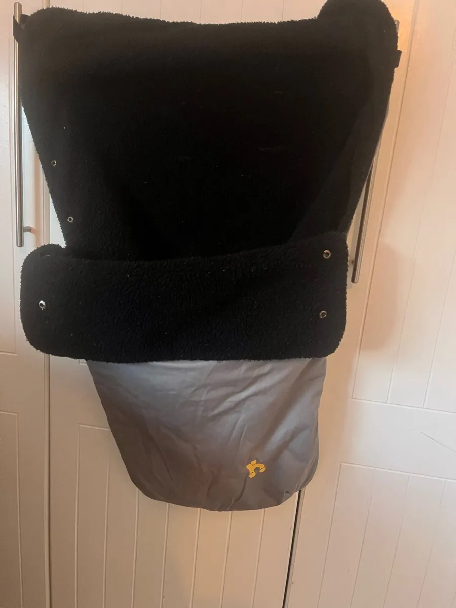 Out n about nipper 5 immaculate - Image 4