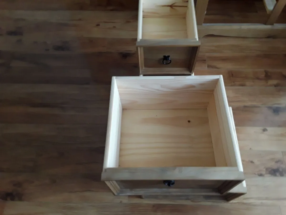 As new nine draw Corona Chester drawers - Image 4