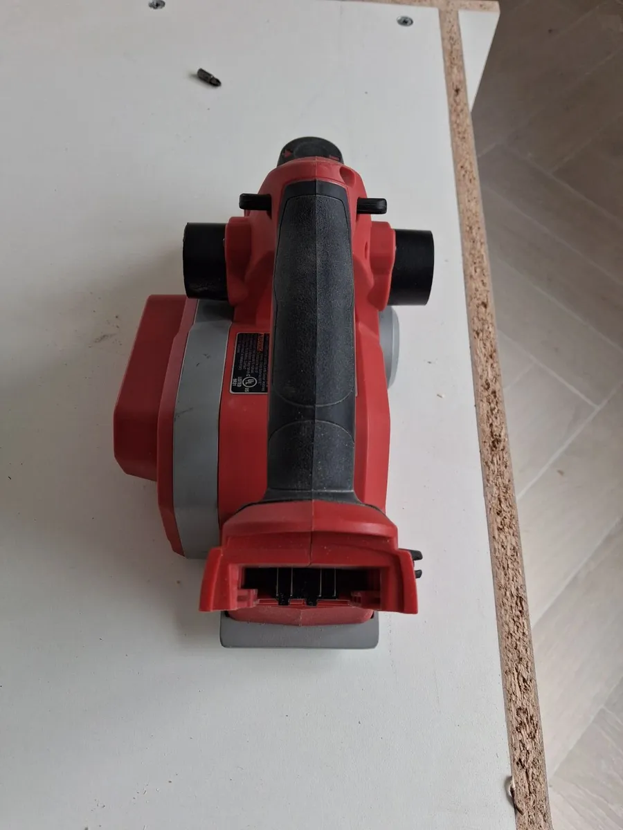 Milwaukee 18v planer. - Image 4